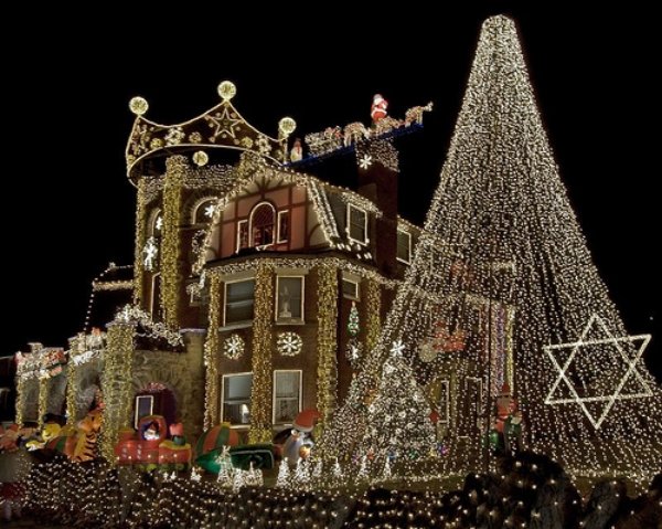 décoration-de-Noël-extérieur -lumières-maison-Boston