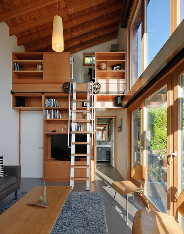 échelle bois petit appartement aménagelent pratique