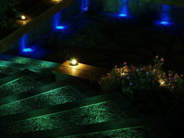 eclairage jardin modrne escalier