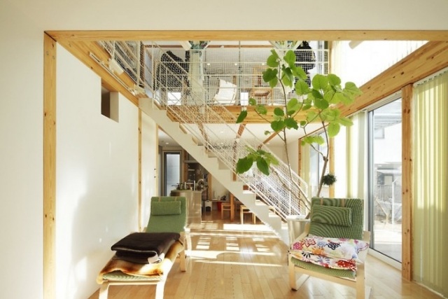 escalier-maison-style-japonais-minimaliste