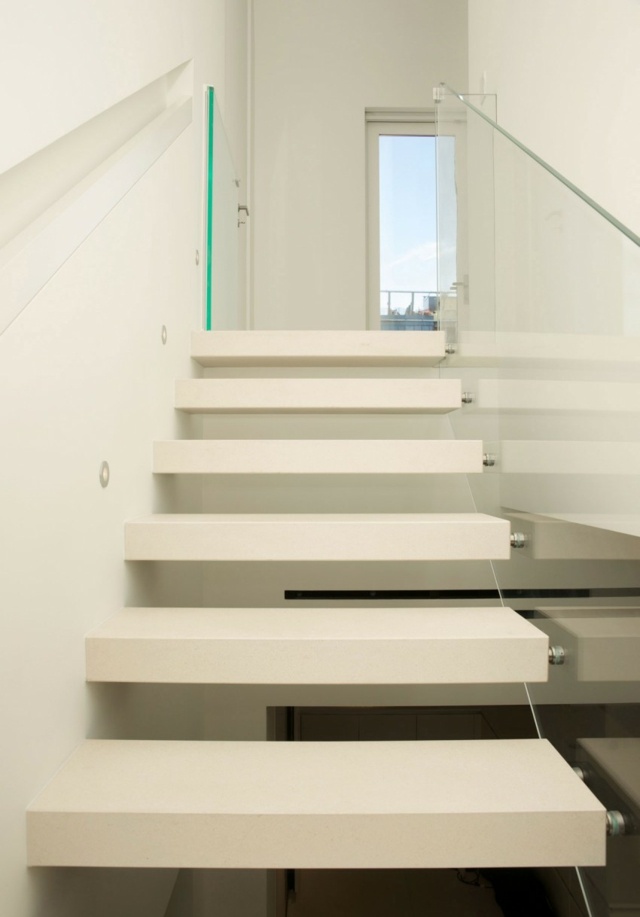 escalier pierre blanche verre minimal design