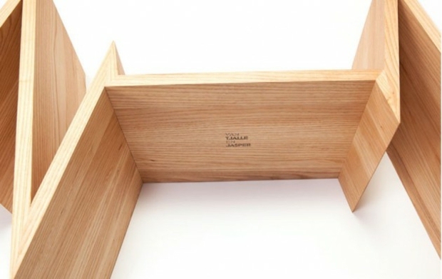 etagère design beat shelf fibres bois clair tjalle jasper