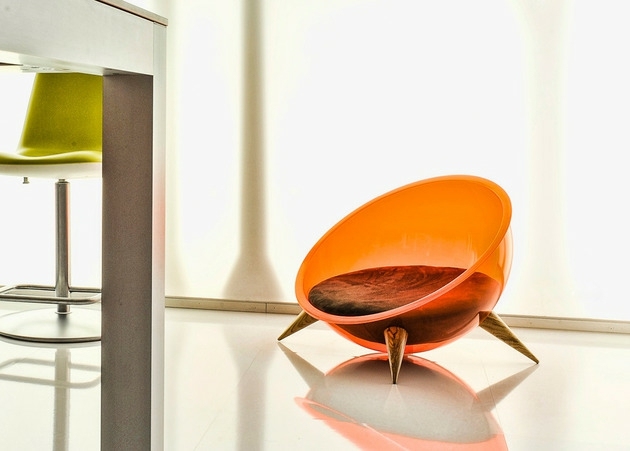 fauteuil couleur orange digne