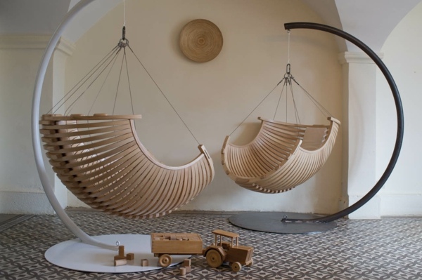 fauteuil de design bois intérieur