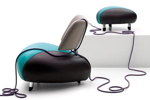 fauteuil design futuriste bleu noir
