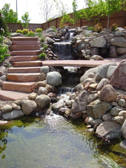 fontaine jardin pierre dalle cascade eau