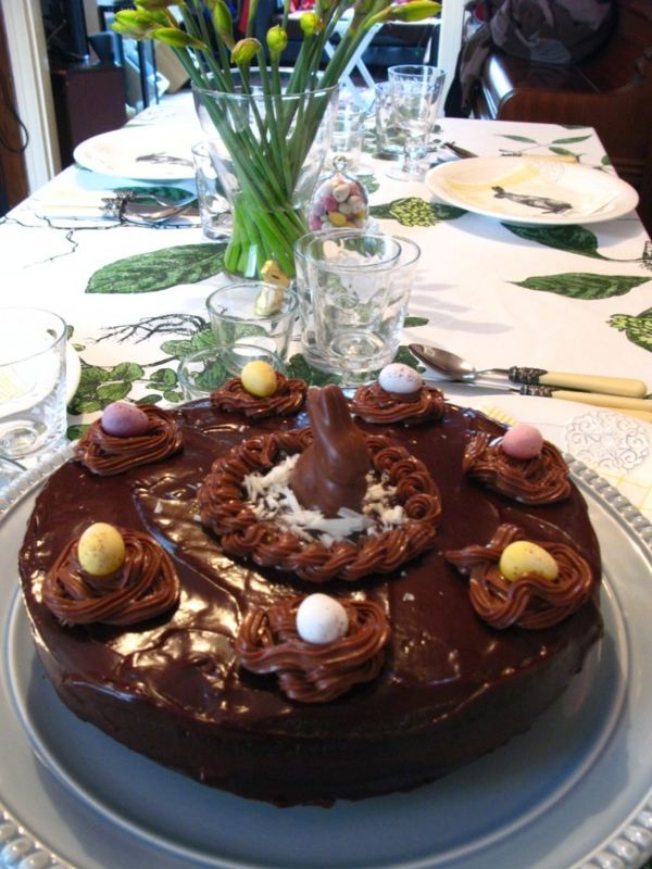 gâteau chocolat table pâques