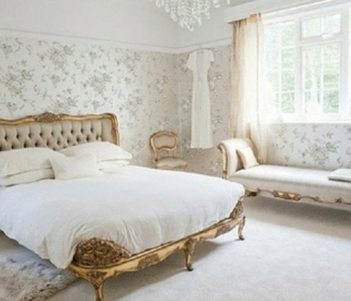 grand lit chambre coucher feminine style royale