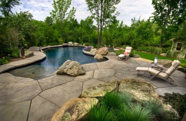 grande terrasse pierre piscine entretien facile