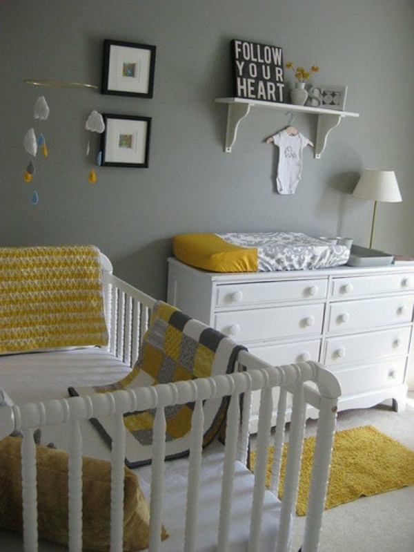 Déco chambre bébé pour petit garçon enfant gris