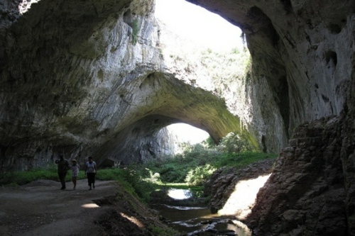 grotte Dévétachka Bulgarie
