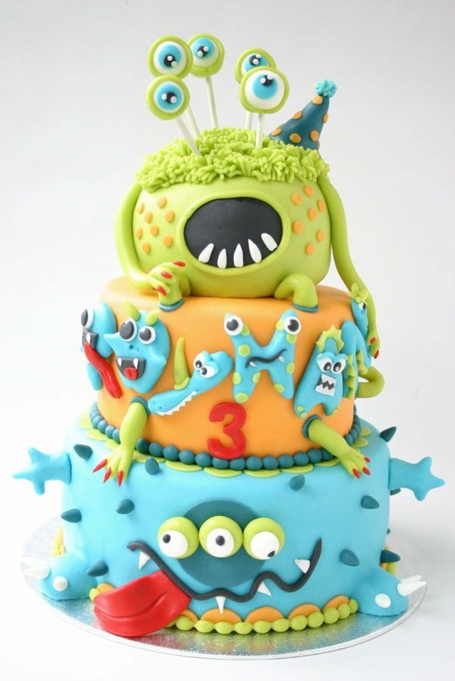 gâteau anniversaire monsters vs aliens