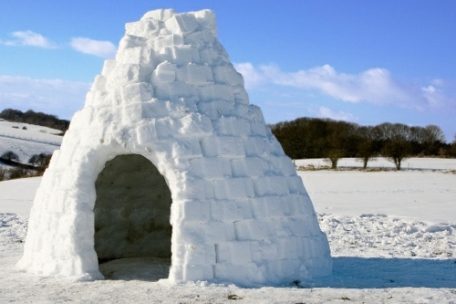 hiver construire igloo