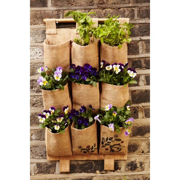 idée aménagement fleurs sacs