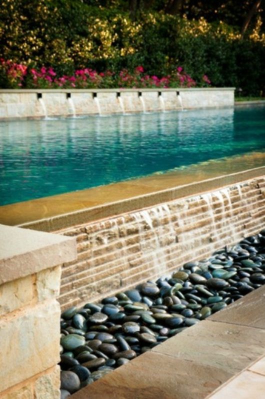 idee decoration jardin moderne mur aquatique