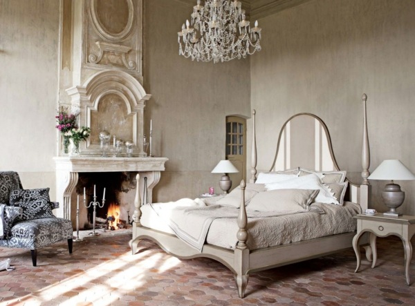 idées déco chambre baroque lustre glamour