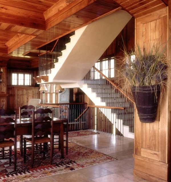 interieur maison escalier bois