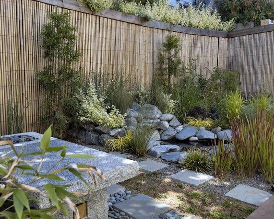 jardin contemporain clôture en bambou