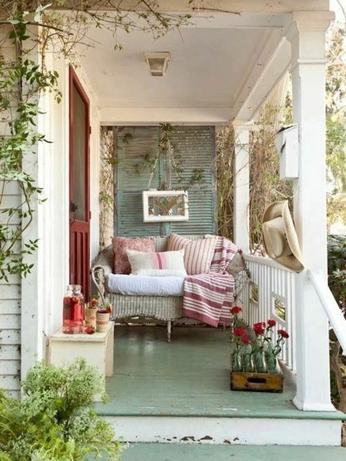 jolie veranda couleur blanche