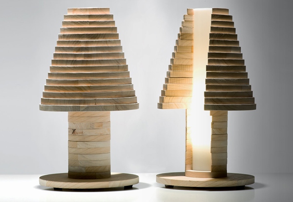 lampe de table en bois design