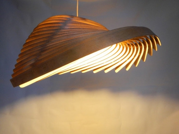 lampe en bois design