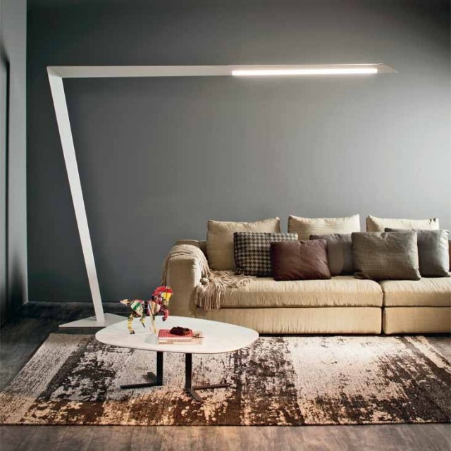 lampe-salon-design-Zed-cattelan-italia-canapé-beige-table-basse lampe de salon