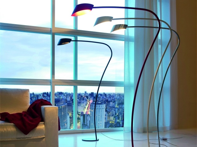 lampe-salon-design-original-moderne-Little-Flag-Cattelan-Italia lampe de salon