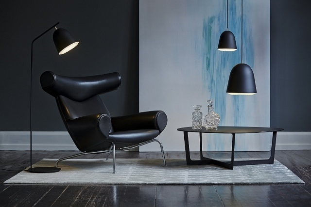 luminaire-design-Caché-Le-Klint-contemporain-lampe-plancher-suspensions-noires