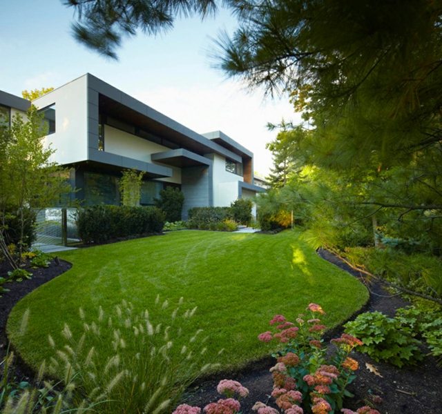 maison design jardin moderne