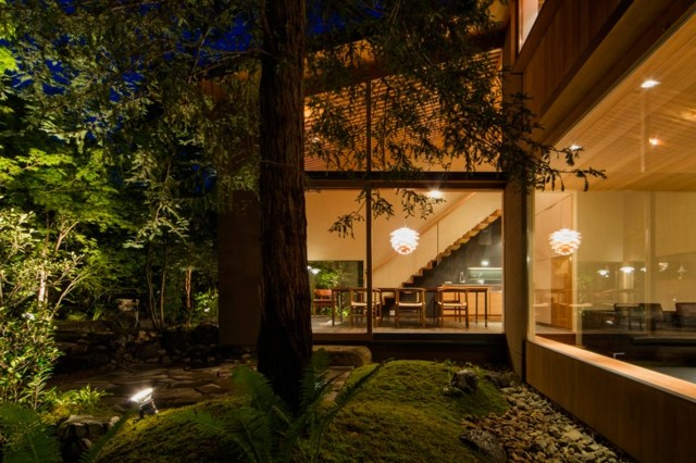 maison moderne japonaise jardin nature