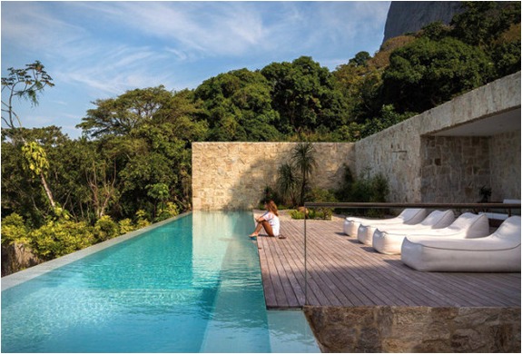 maison moderne bresil paysage piscine eau azur