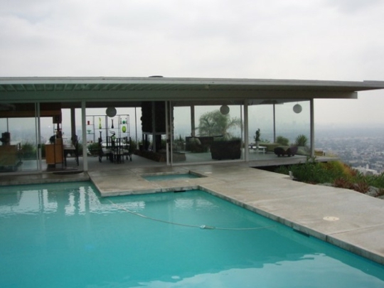 maison moderne csh piscine acier verre pente