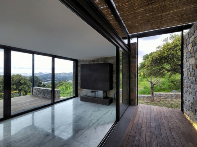 maison moderne pierre bois
