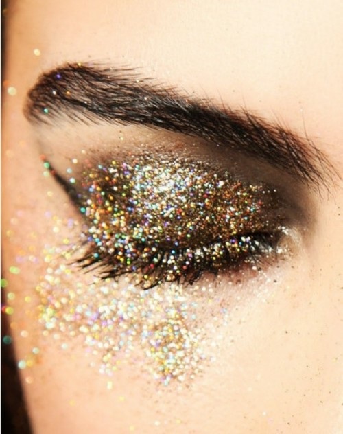 maquillage yeux moderne mariee