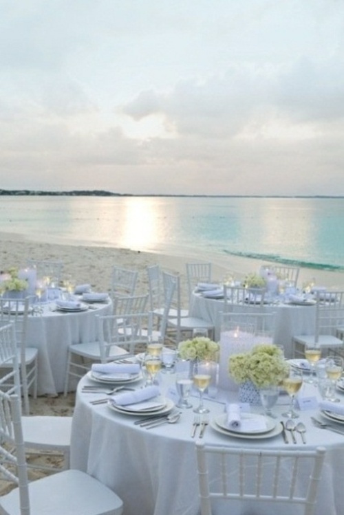 mariage sur la plage décoration simple élégante