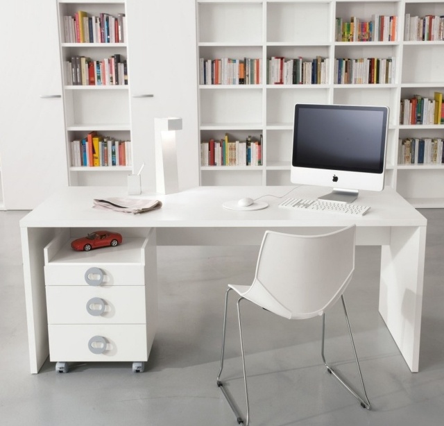 meuble-informatique-moderne-blanc-design-élégant-chaise-blanche-tiroirs-bibliothèque