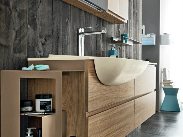 Hito propose aussi un meuble en bois lavabo semi-intégré  collection italie