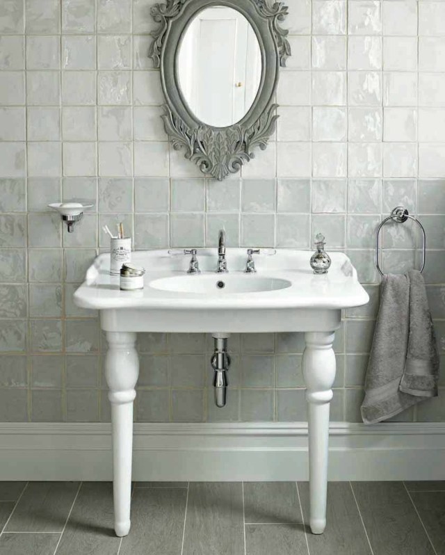 Petits carreaux brillants gris clair meuble lavabo élégance beau 
