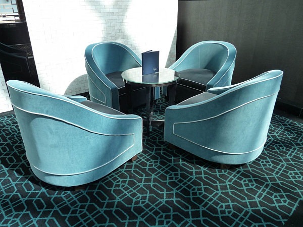 meubles art déco velours bleu