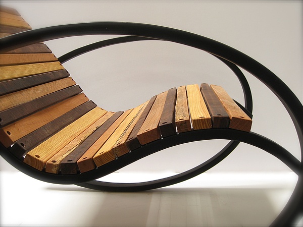 chaise à bascule bois metal design