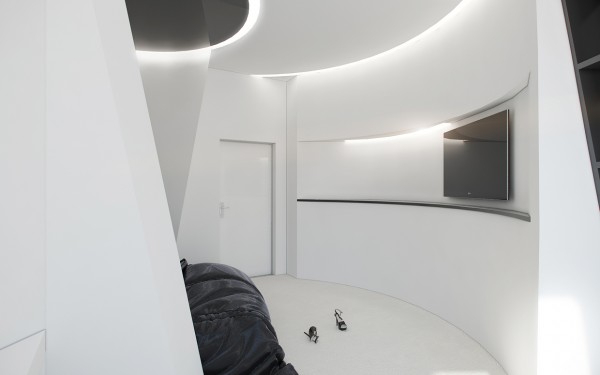 mur creux chambre blanche futuriste