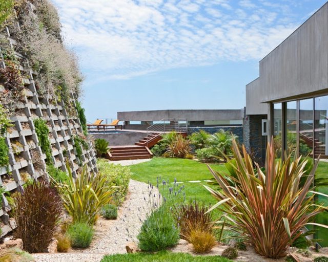 mur de jardin trous beton