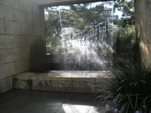 mur eau exterieur jardin decoration