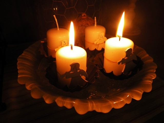 objets religieux décoration-Noël-bougies