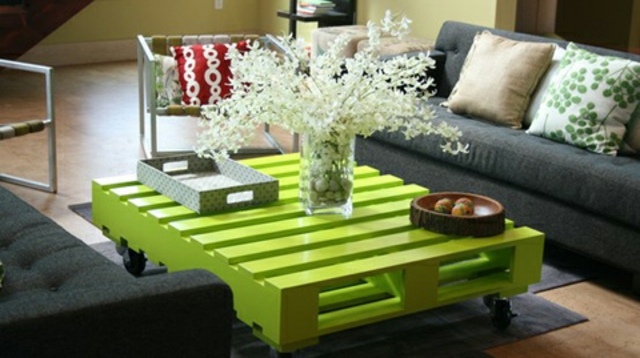 palettes en bois table verte 