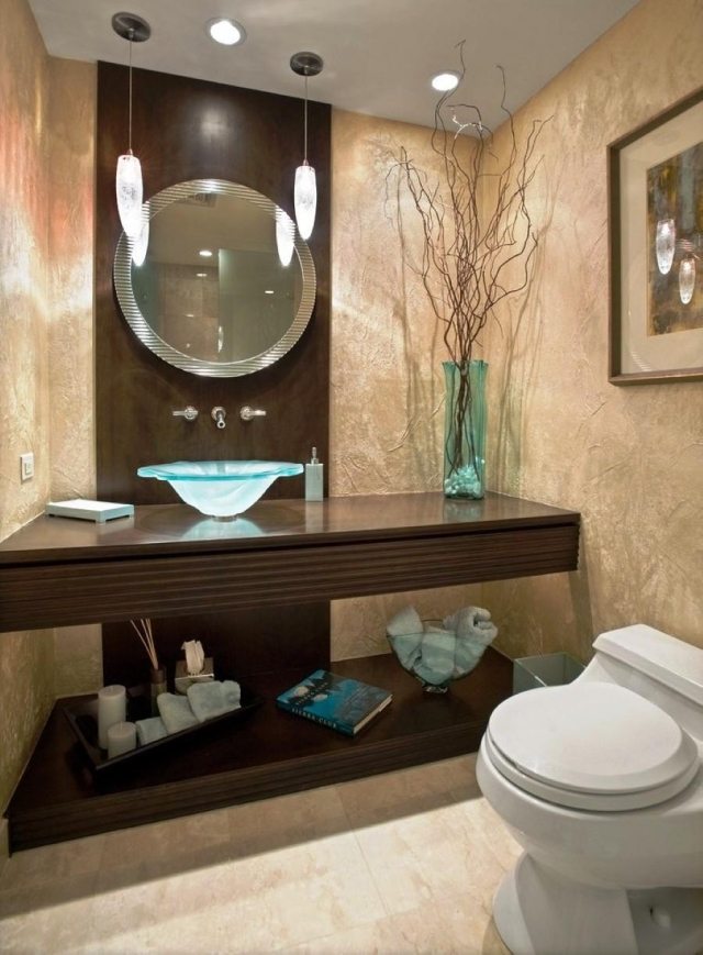 peinture-salle-bains-petite-murs-cappuccino-mobilier-bois-sombre-miroir-rond peinture salle de bains