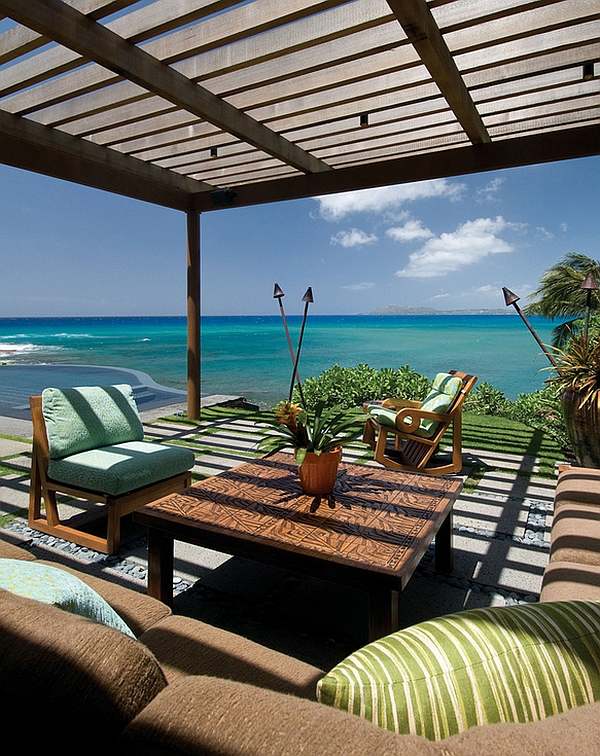pergola lounge luxe hawaii relax ocean eau mer vacances coussin sofa divan bois