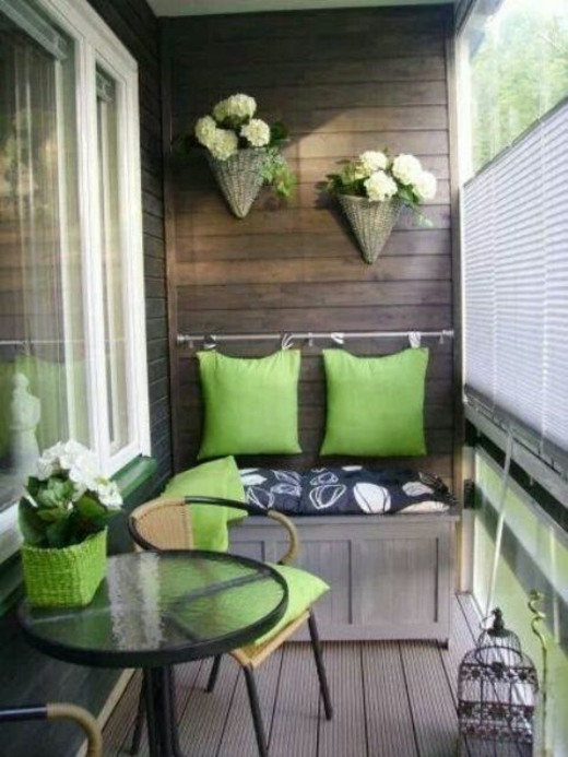petits espaces terrasse balcon loggia bois vert