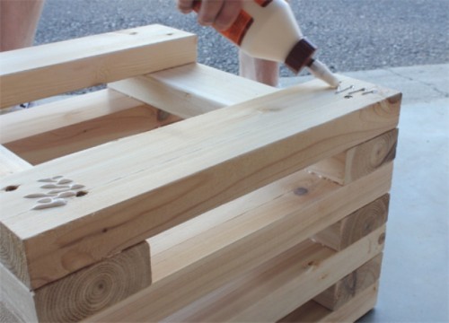 Banc en bois DIY planches bois echelonnees collees