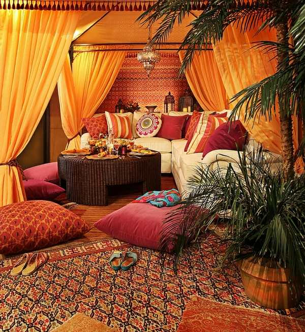 rideaux oranges salon marocain colore
